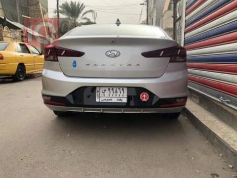 هیوندای ئەلەنترا